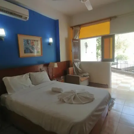 Rezeiky Hotel & Camp Luxor Esterno foto