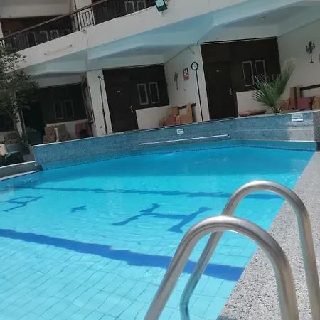 Rezeiky Hotel & Camp Luxor Esterno foto