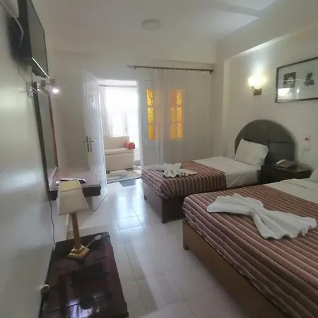 Rezeiky Hotel & Camp Luxor Esterno foto