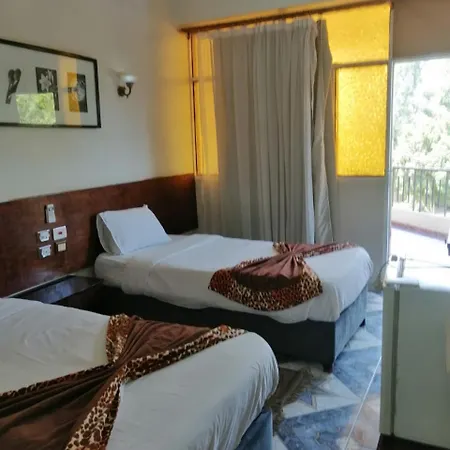 Rezeiky Hotel & Camp Luxor Esterno foto