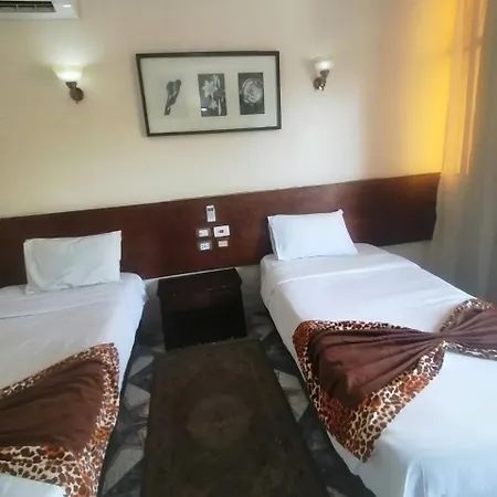 Rezeiky Hotel & Camp Luxor Esterno foto