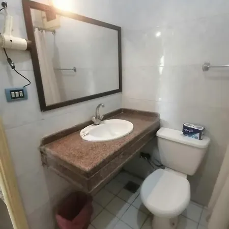 Rezeiky Hotel & Camp Luxor Esterno foto