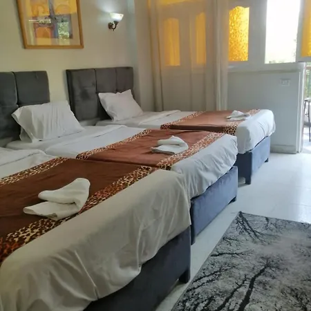 Rezeiky Hotel & Camp Luxor Esterno foto