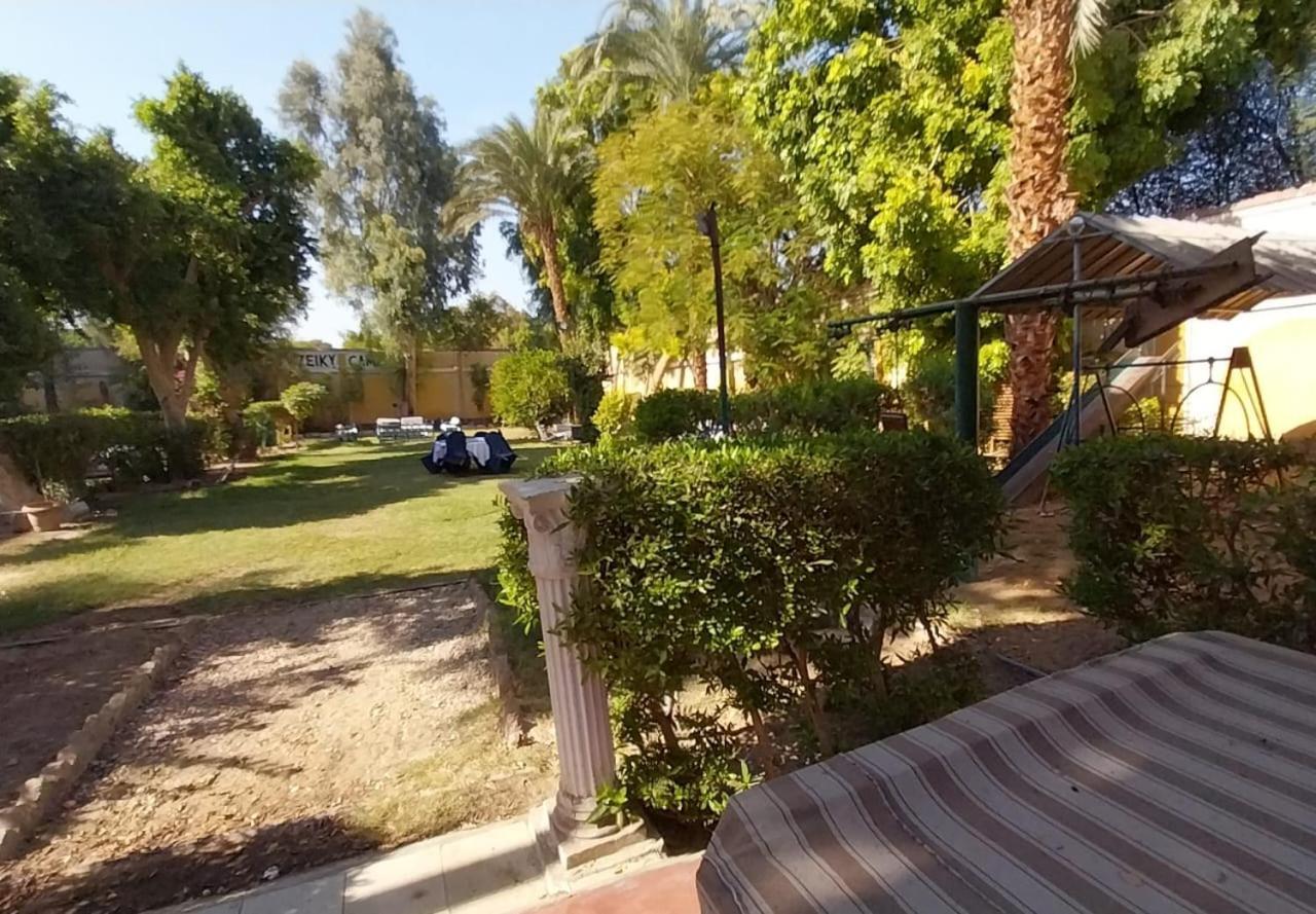 Rezeiky & Camp Campsite Luxor